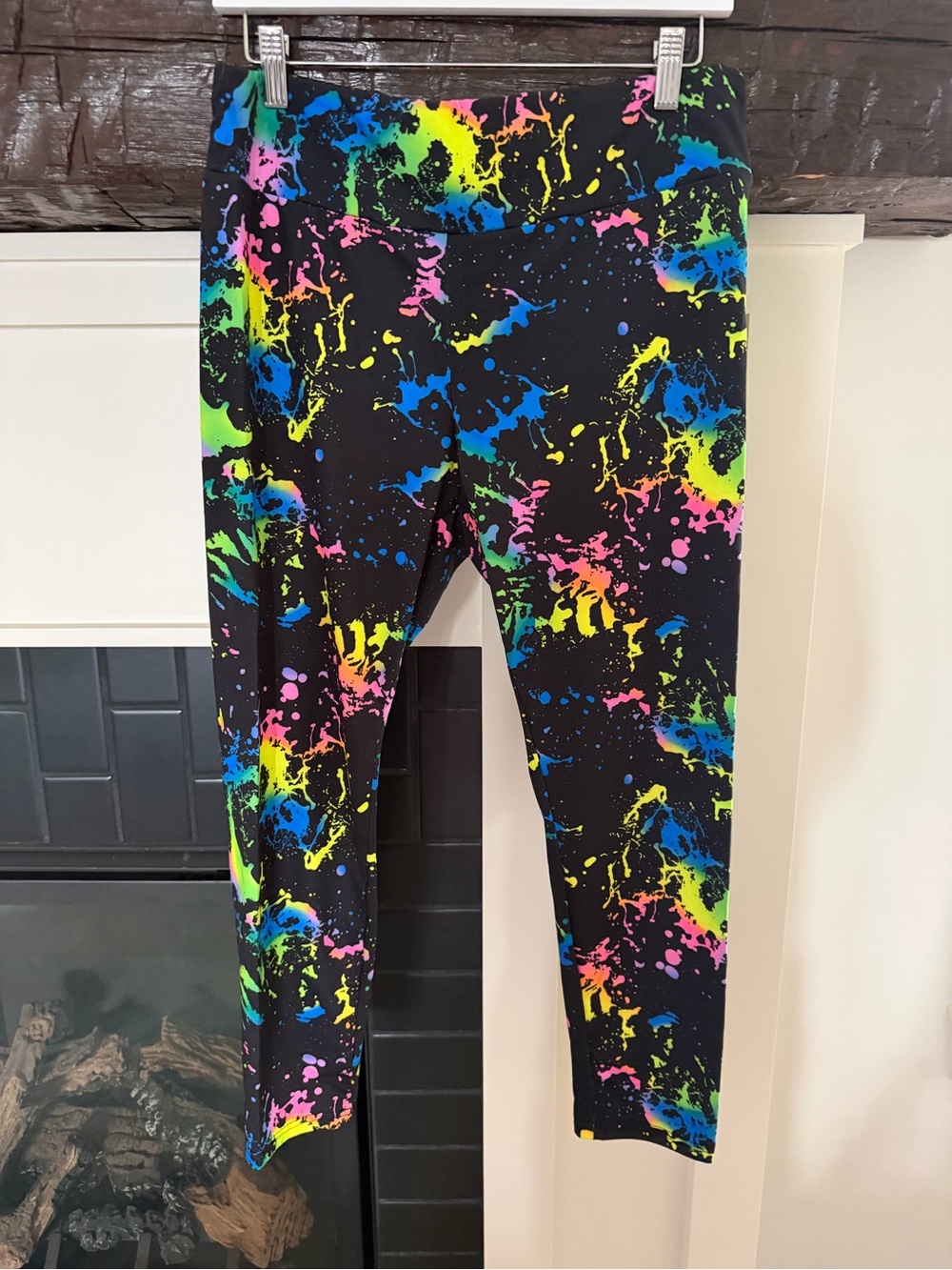 SHEIN Black Leggings with Neon Paint Splatter Leggings 80’s Retro